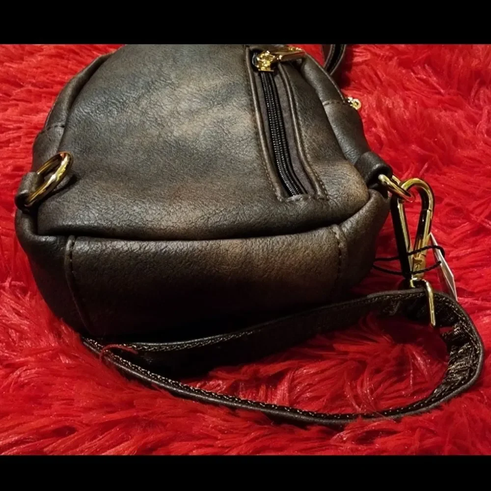 Sling Bag Crossbody Bag Gold Toned hardware